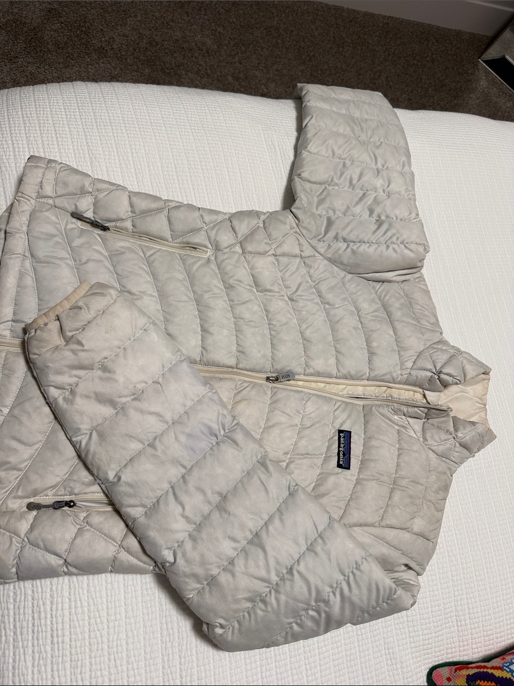 Patagonia Women's White Quilted Insulated Jacket